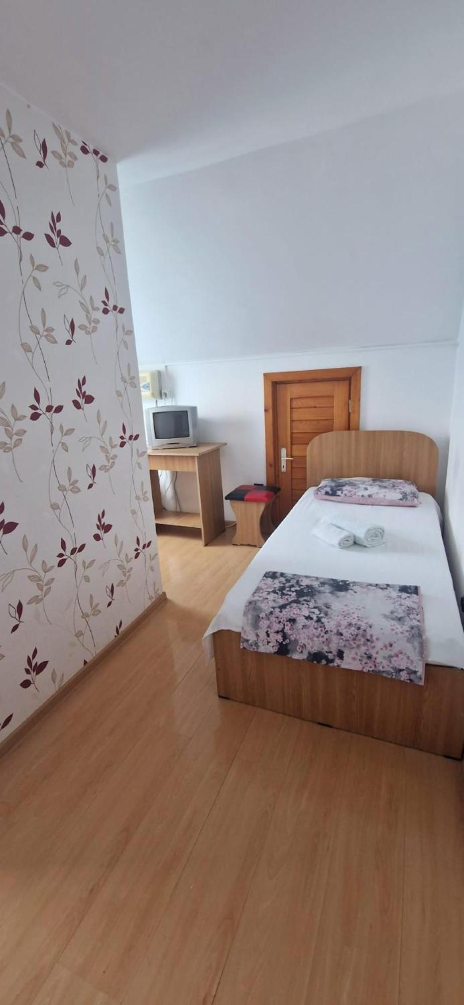 Vila Cozia Hotel Западен Ефорие Екстериор снимка